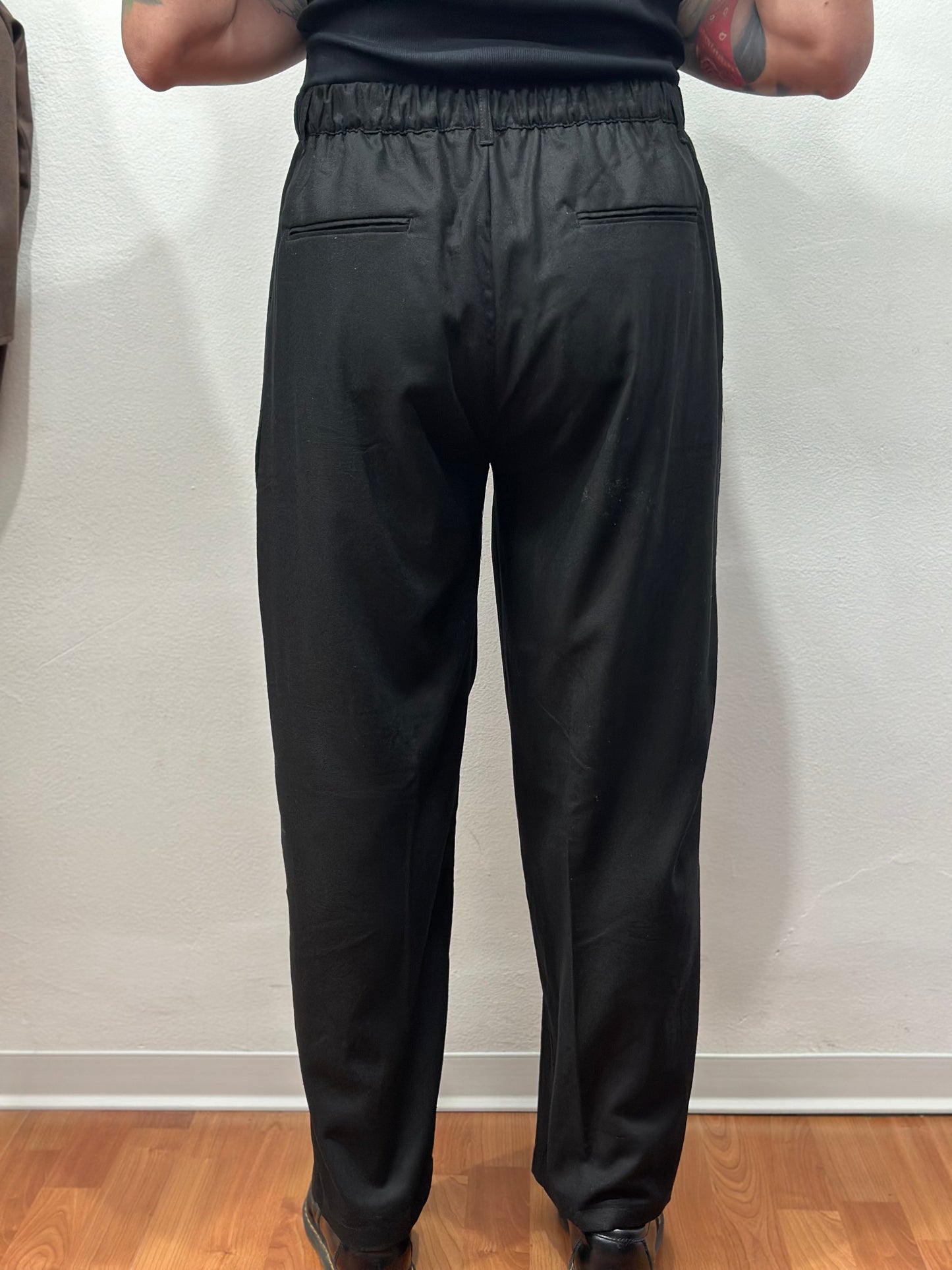 COORDINATO CAPRI IN LINO NERO