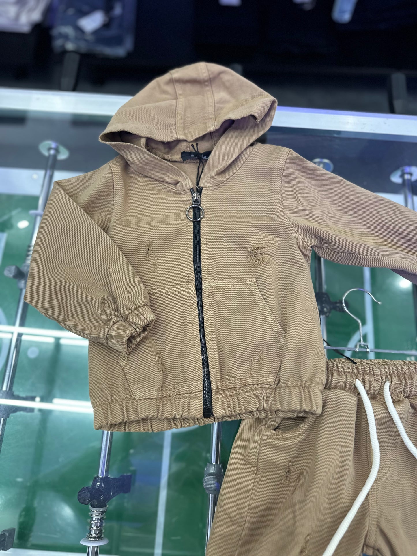 COORDINATO JEANS FANGO