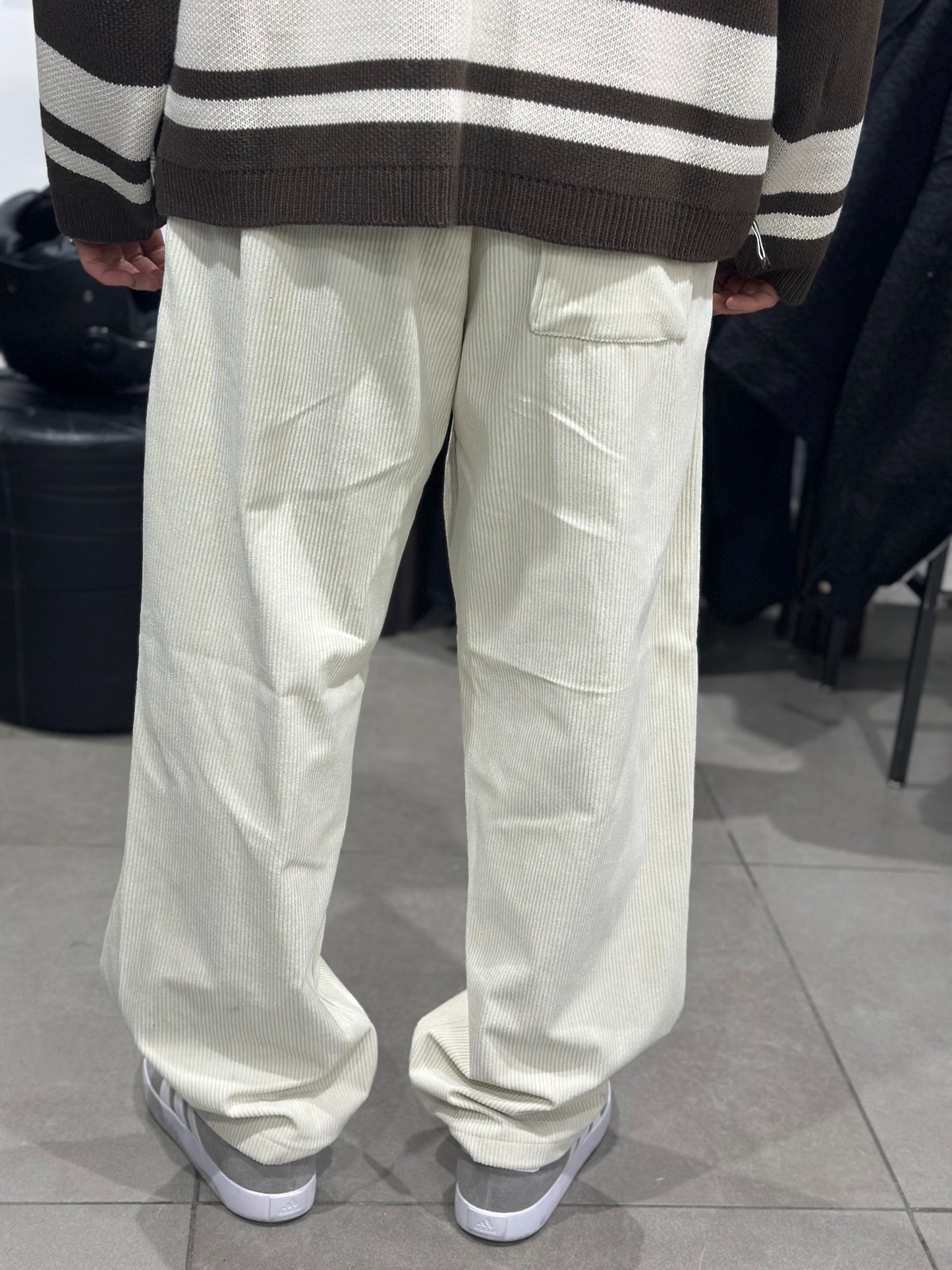 JAPANE PENCE COSTINE PANNA