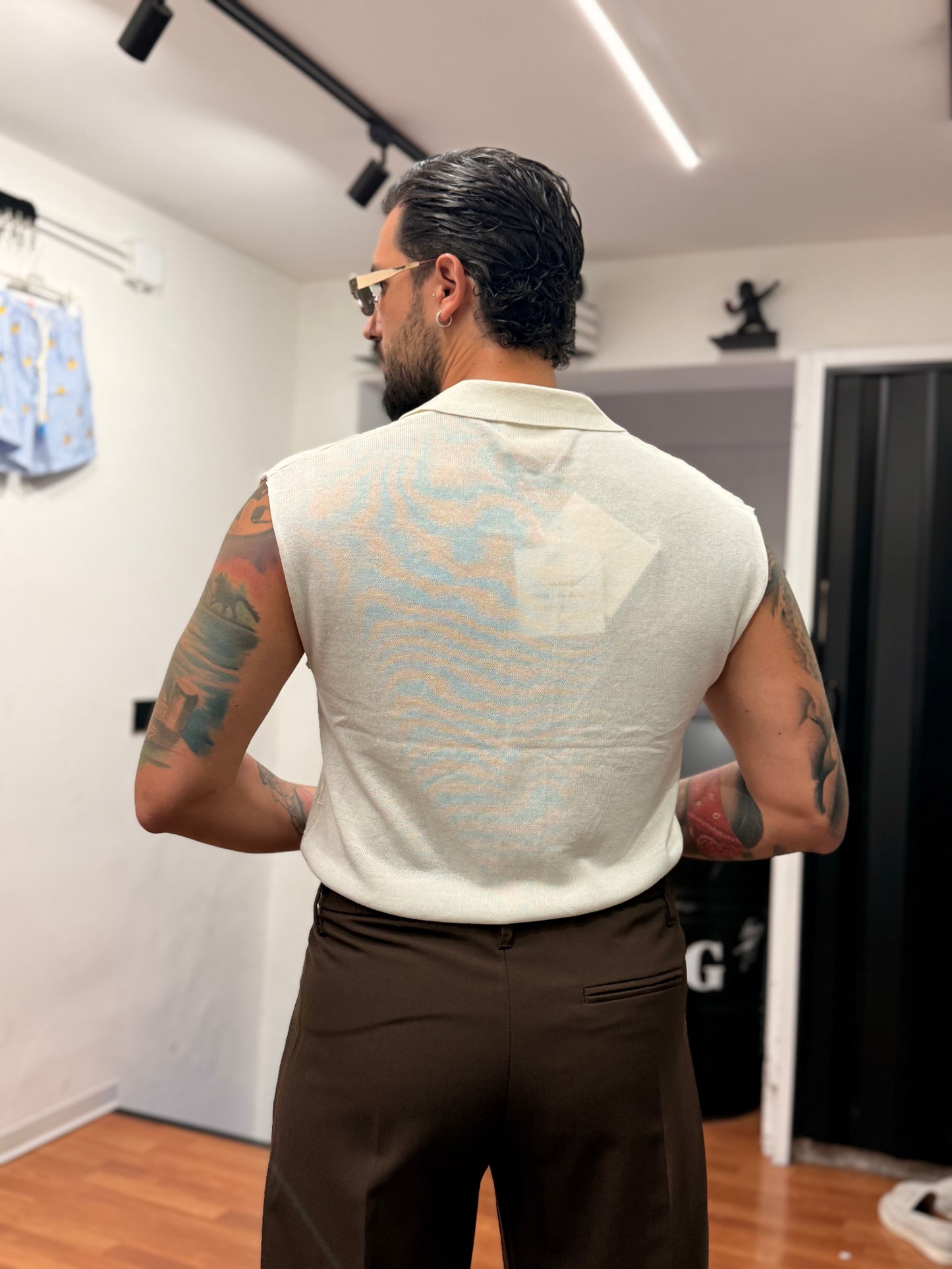 CARDIGAN SMANICATO IN FILO PANNA