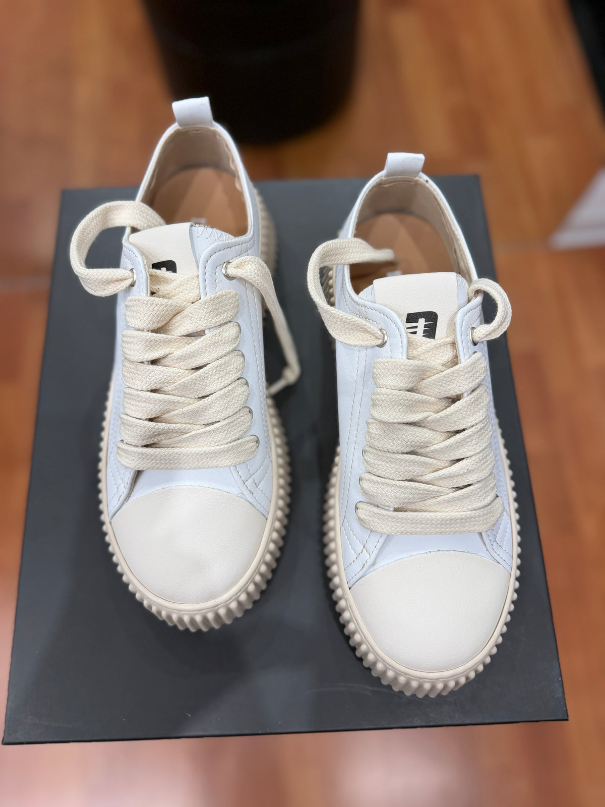 RUNNER IN PELLE