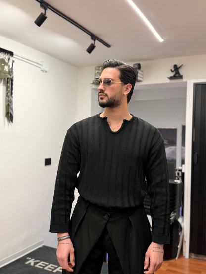 MAGLIONE CROP IN FILO NERO
