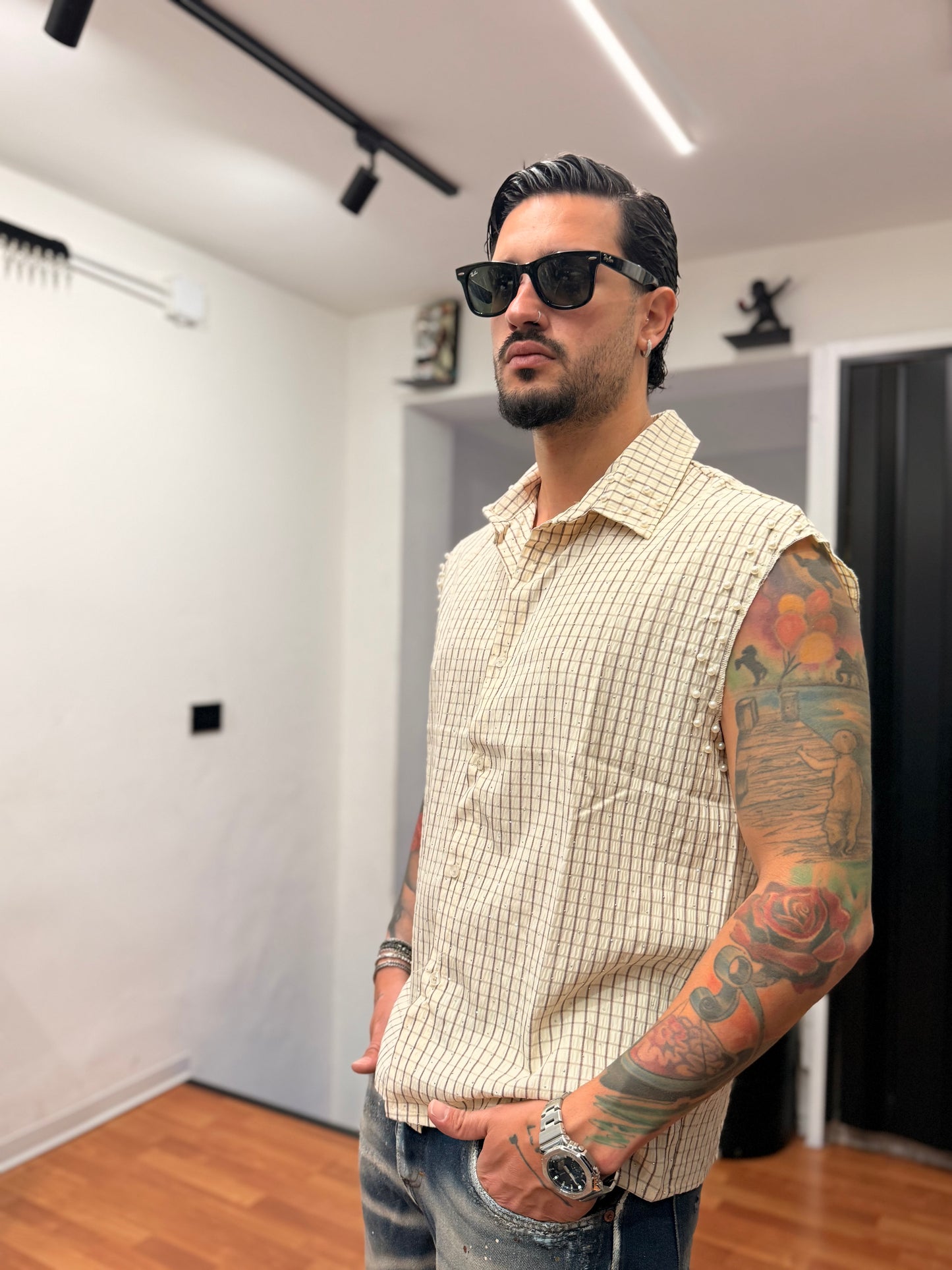CAMICIA CROP CON STRASS BEIGE