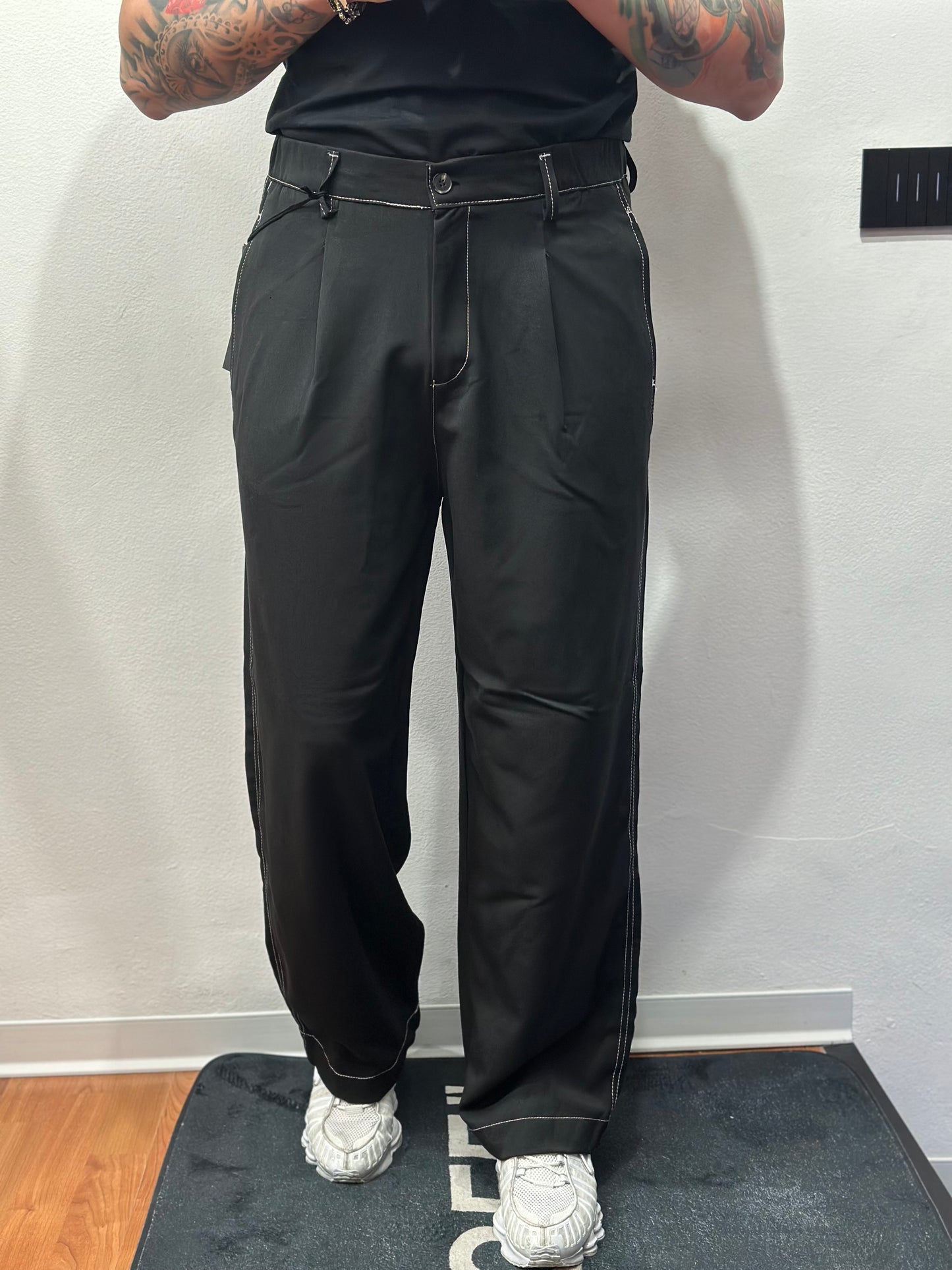 FONDO AMPIO CUCITURE A CONTRASTO