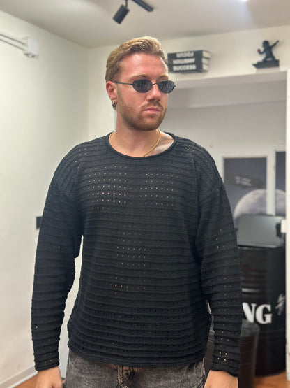 PULL TRAFORATO CROP NERO