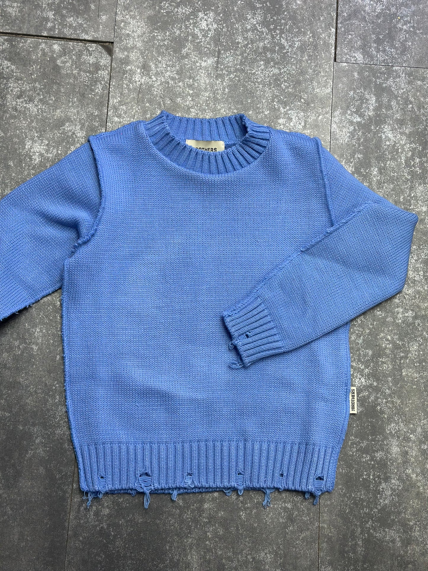 MAGLIONE DESTROYED THE BROTHERS