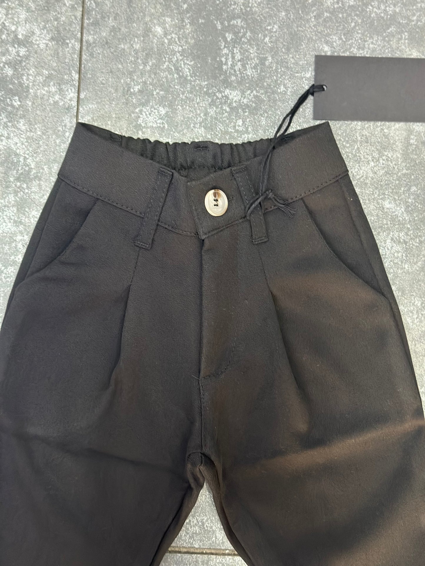 PANTALONE CAPRI NERO