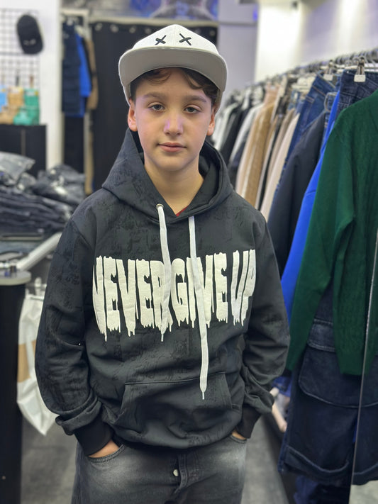 FELPA NEVER GIVE UP NERA