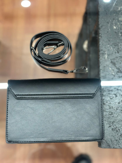 POCHETTE 02 MINIMAL NERA