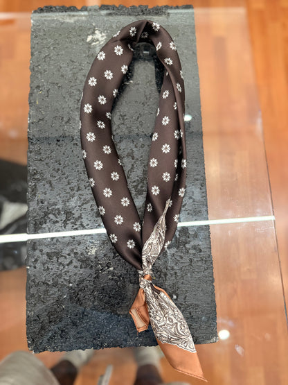 FOULARD