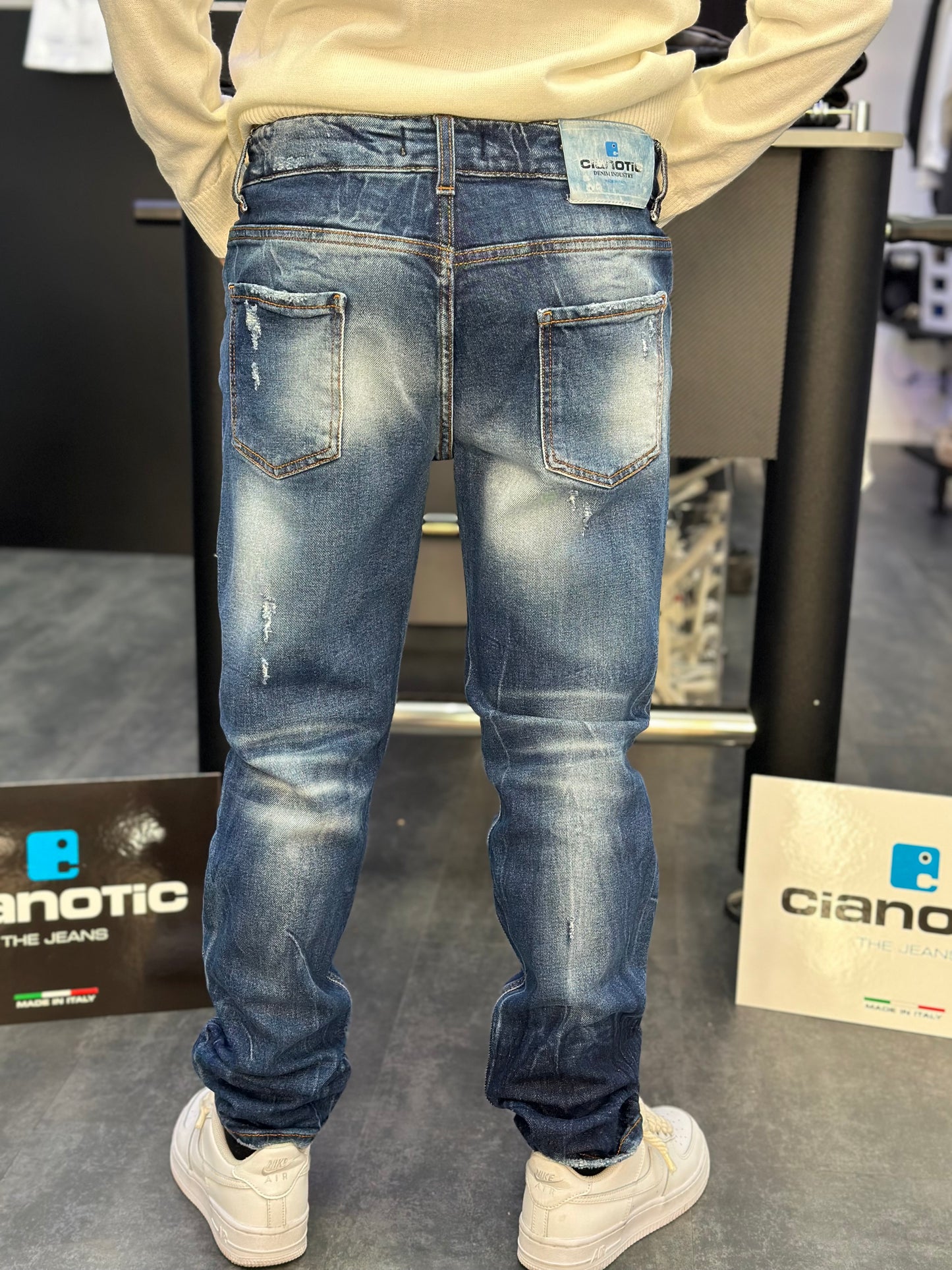 JEANS CIANOTIC CHIARO