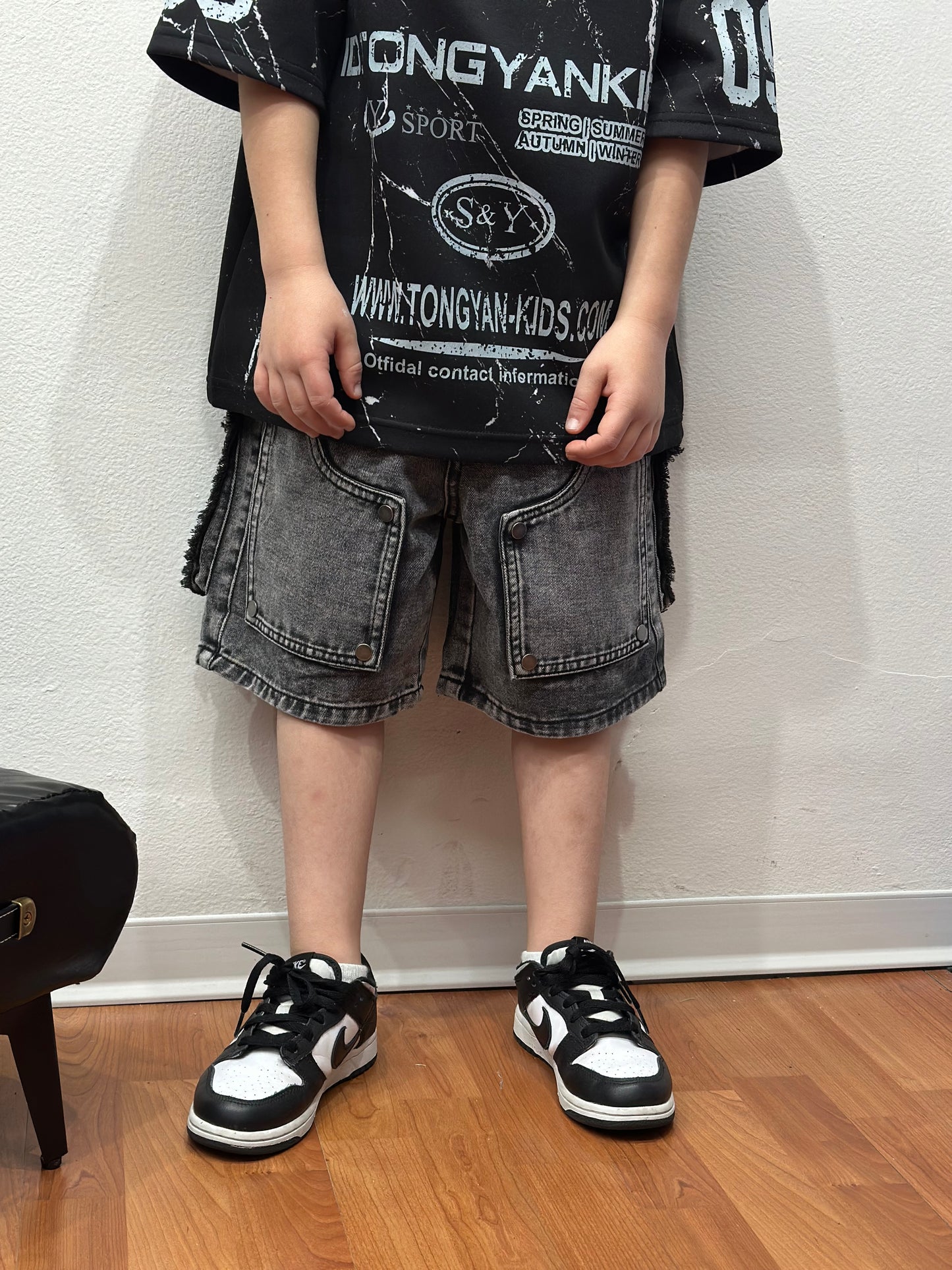 BERMUDA JEANS DESTROYED
