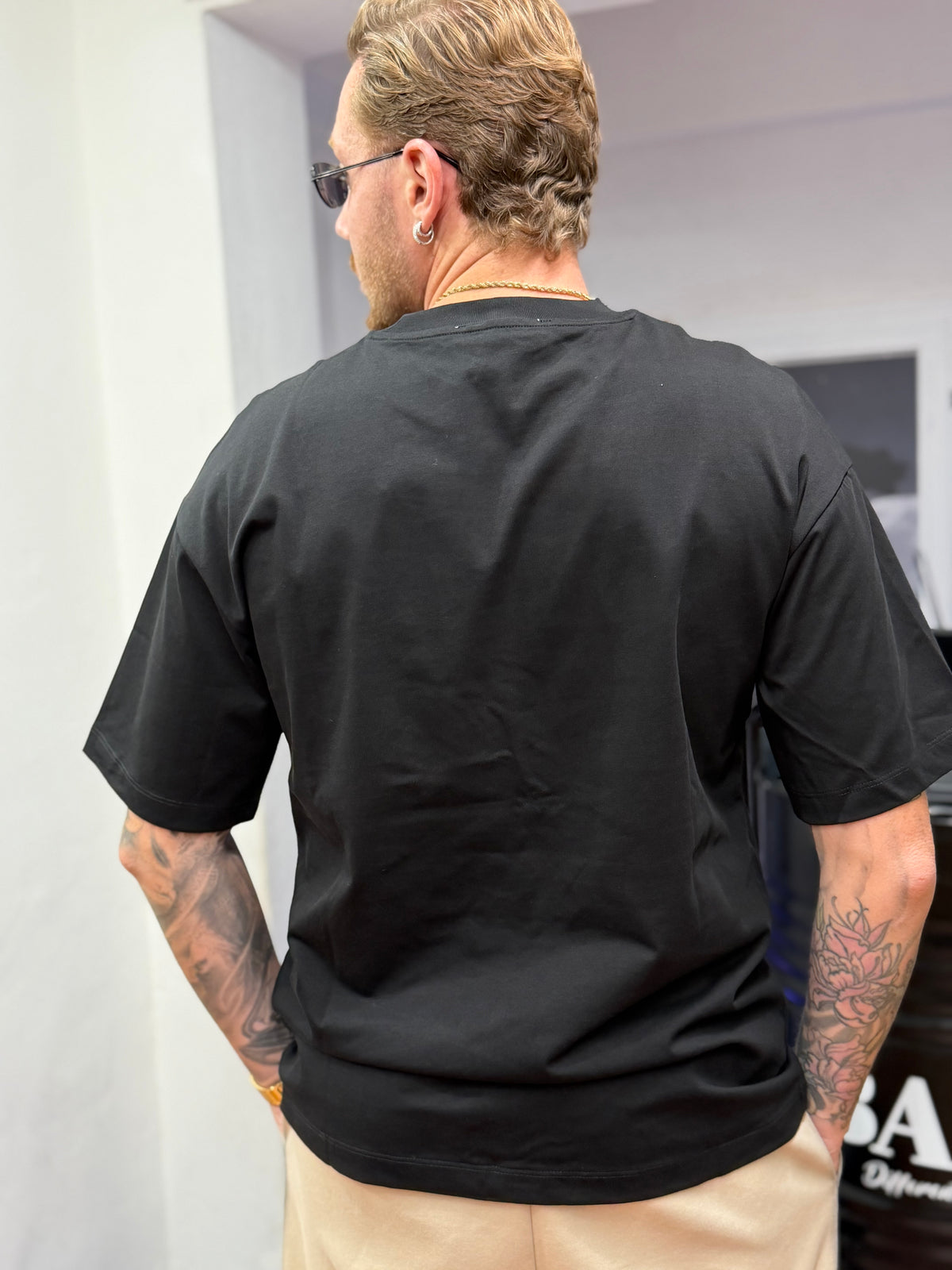 T-SHIRT PREMIUM NERA