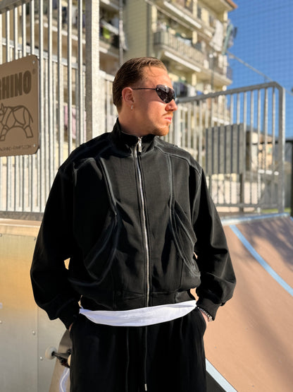 TUTA SFUMATA CROP NERA