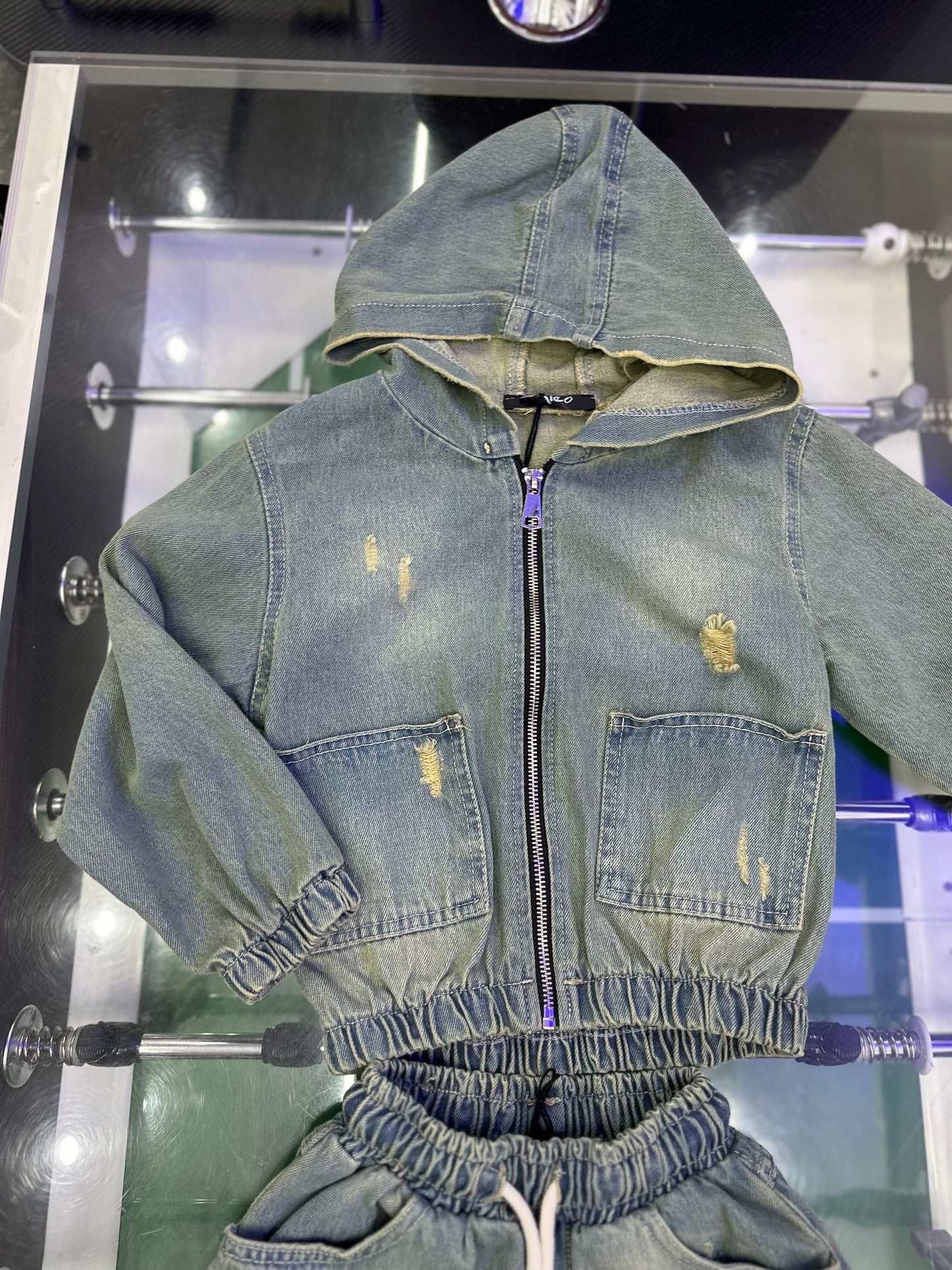 COORDINATO IN DENIM SABBIATO