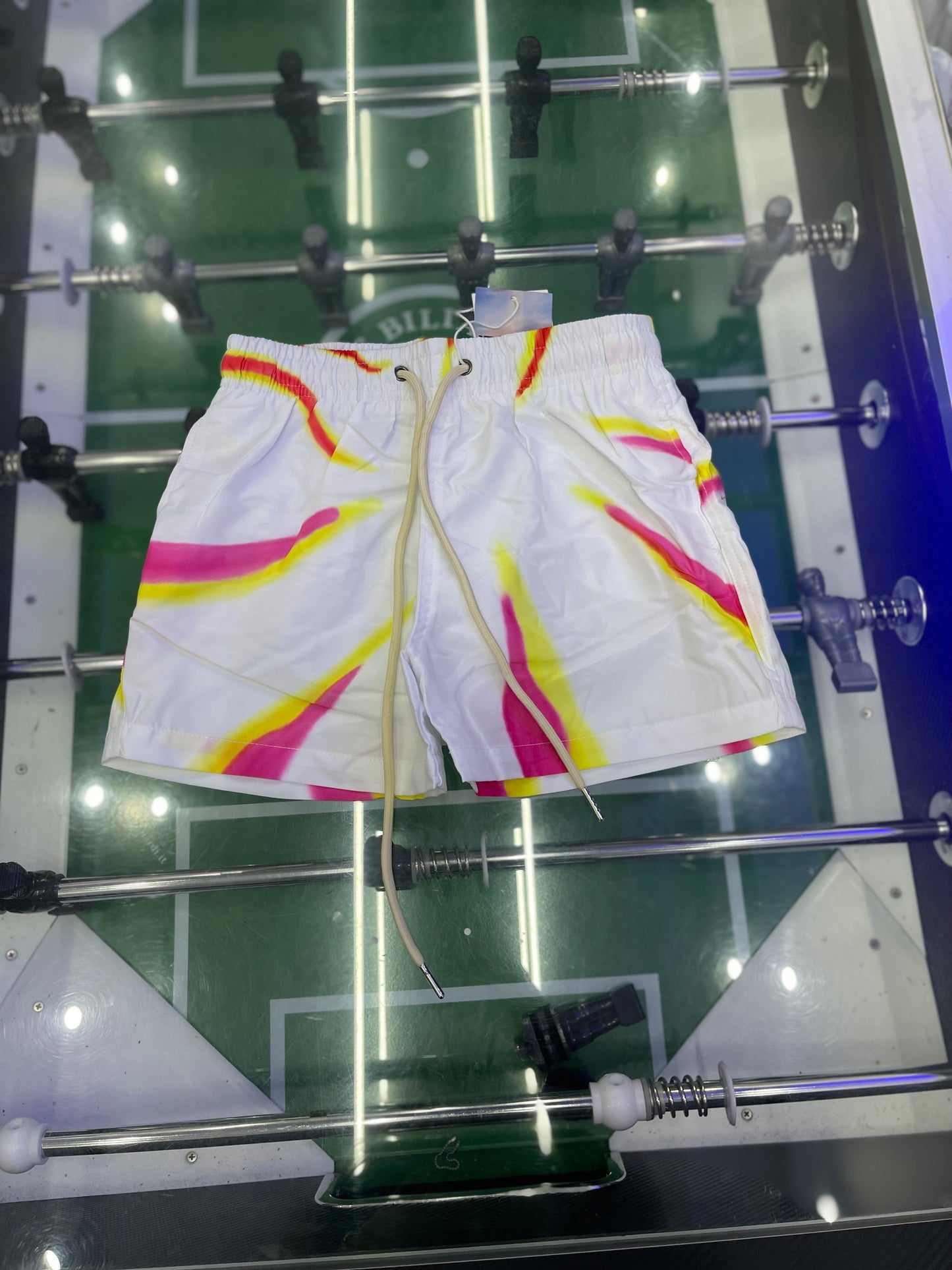 COSTUME WHITE