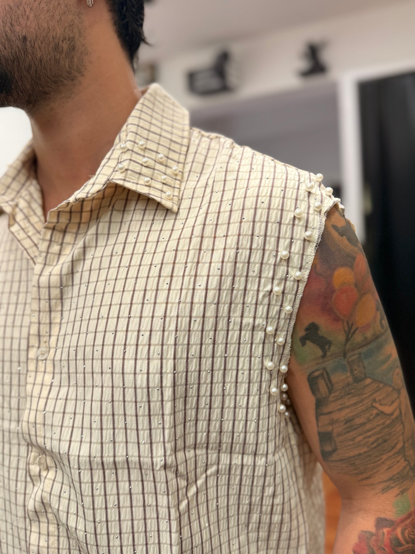 CAMICIA CROP CON STRASS BEIGE