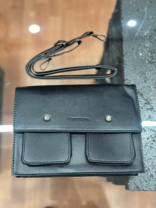 POCHETTE 01 MINIMAL NERA