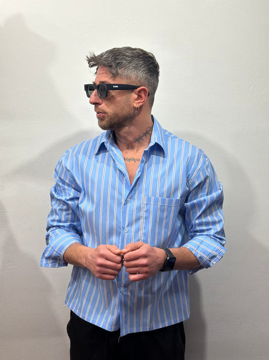 CAMICIA A RIGHE CROP CELESTE