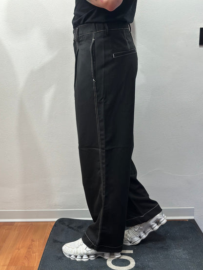 FONDO AMPIO CUCITURE A CONTRASTO