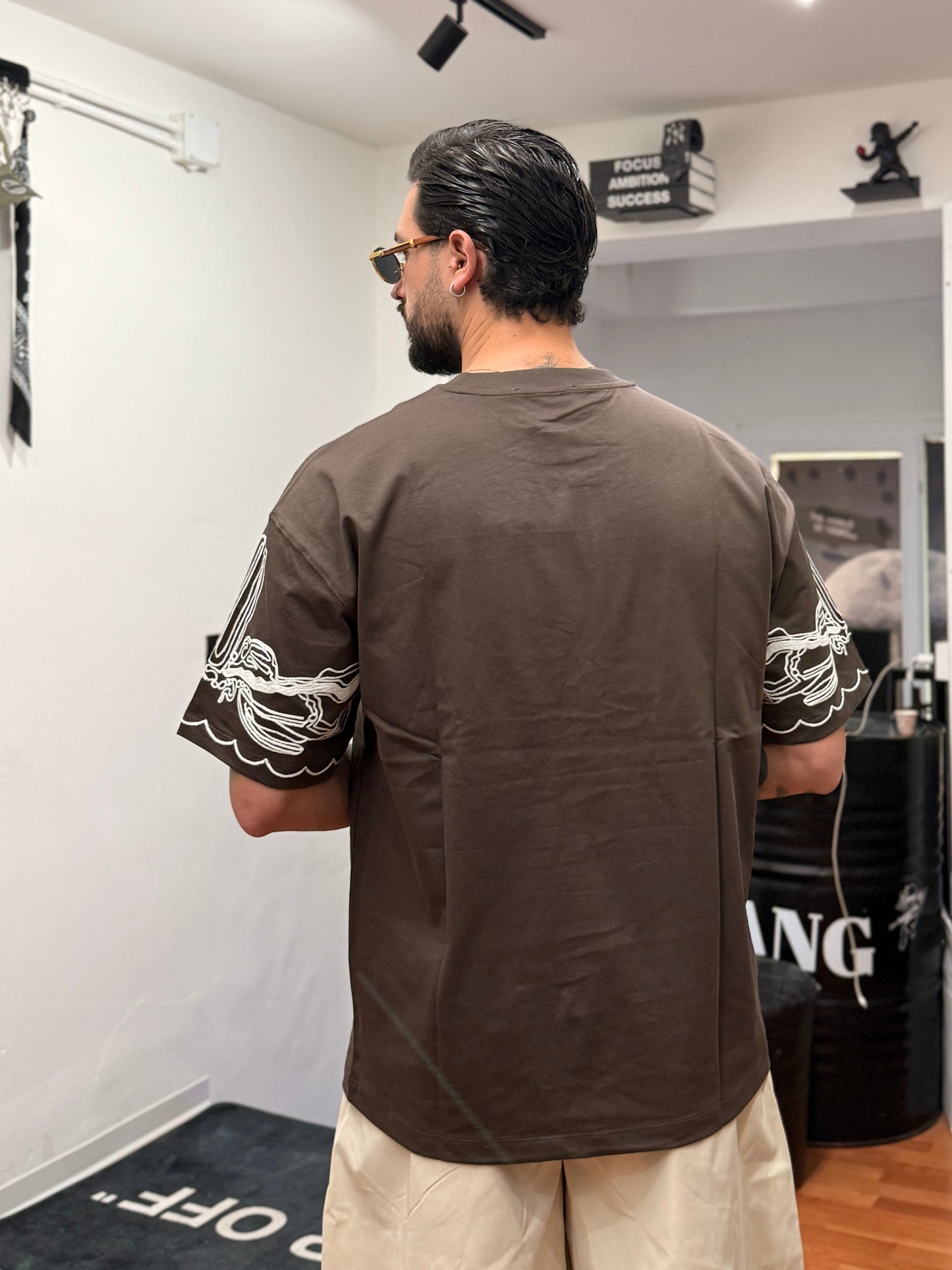 T-SHIRT OVER CROCHET