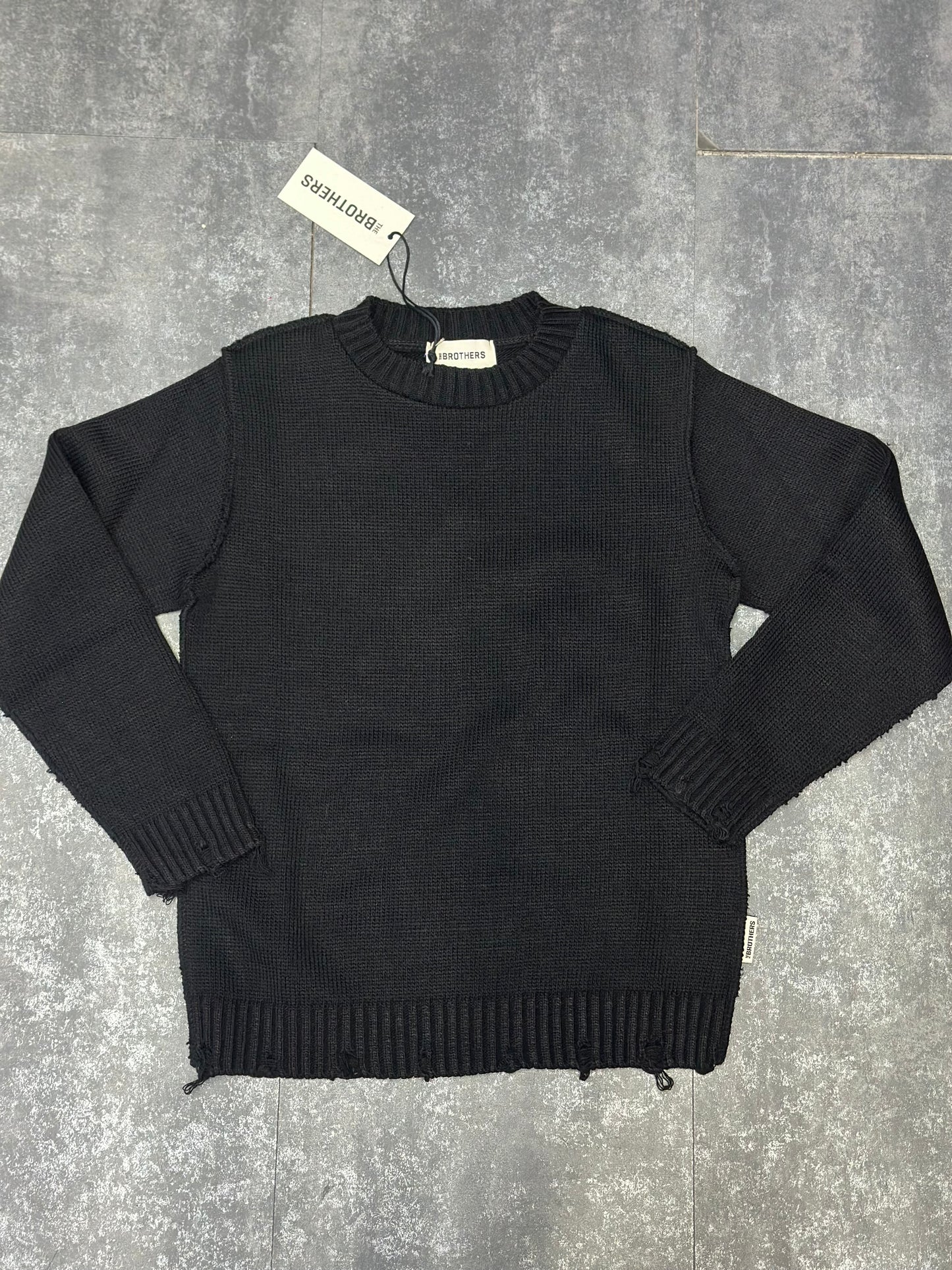 MAGLIONE DESTROYED THE BROTHERS