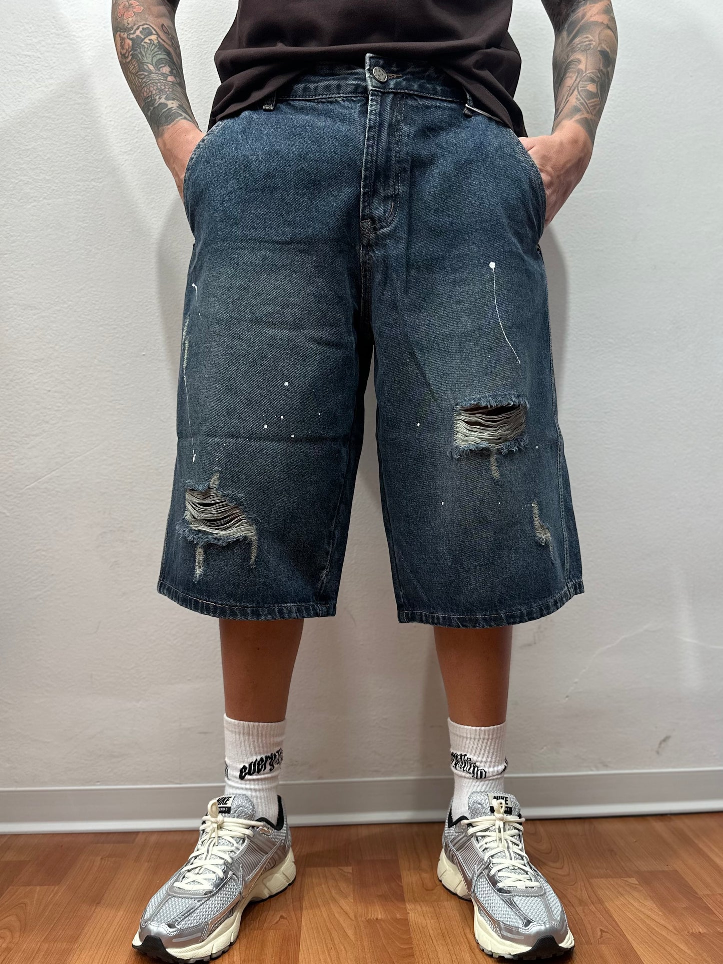 SHORT SABBIATO